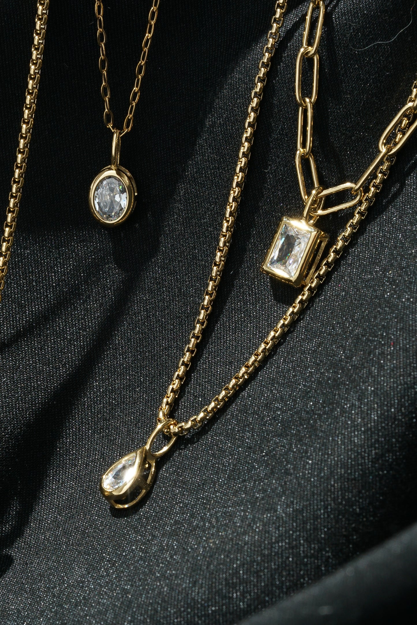 Oval Bezel Pendant - (Single)