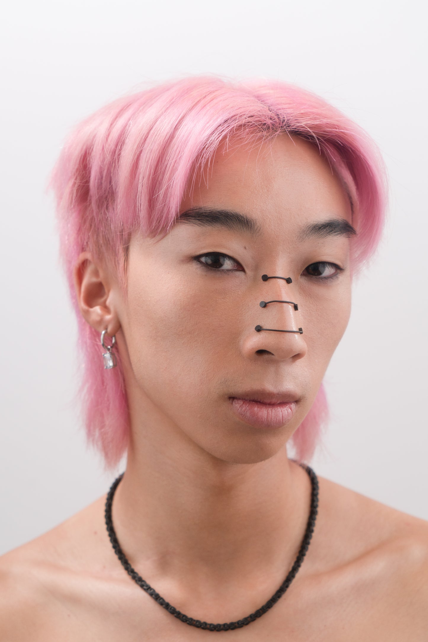 Hardware Nose Bridge Cuff - Matte Black