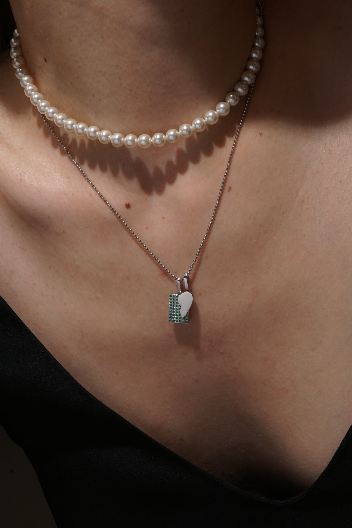 White Diamante Rec Pendant - Silver