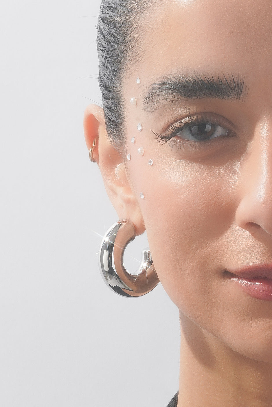 Ready-Made Jewelry - materials and technology driven