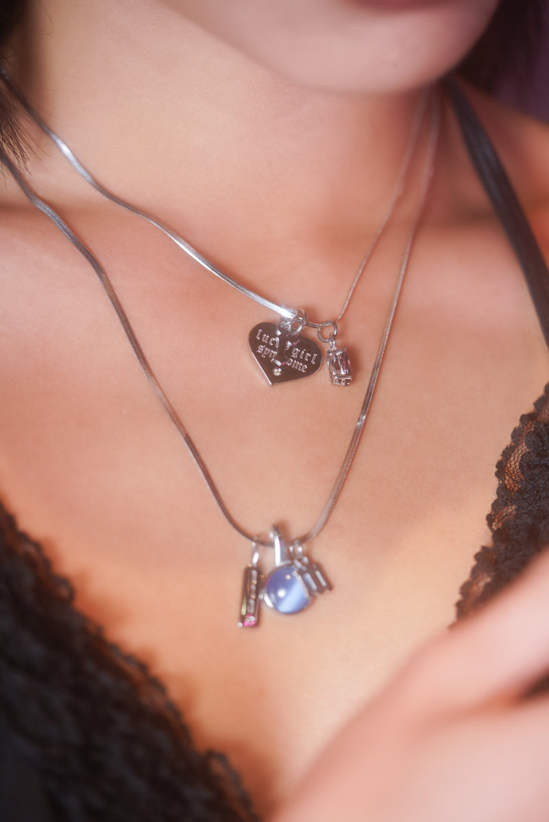 Cat Eye Pendant – Blue