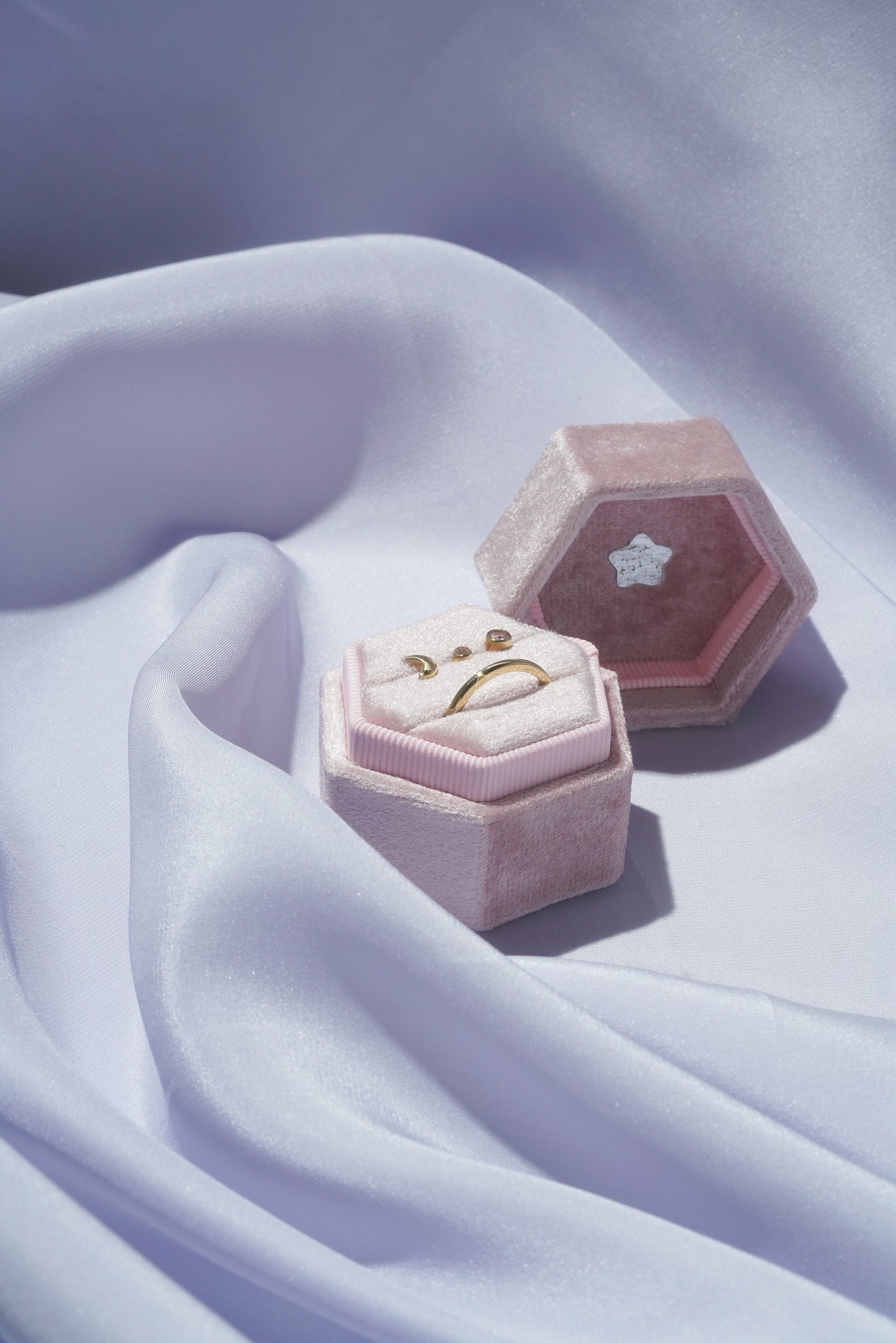 Rose Hexagon Jewelry Box - Double Ring